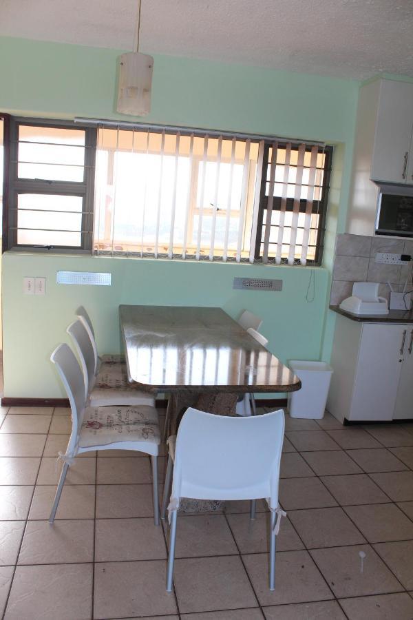 Stella Maris 144 Apartamento Amanzimtoti Exterior foto